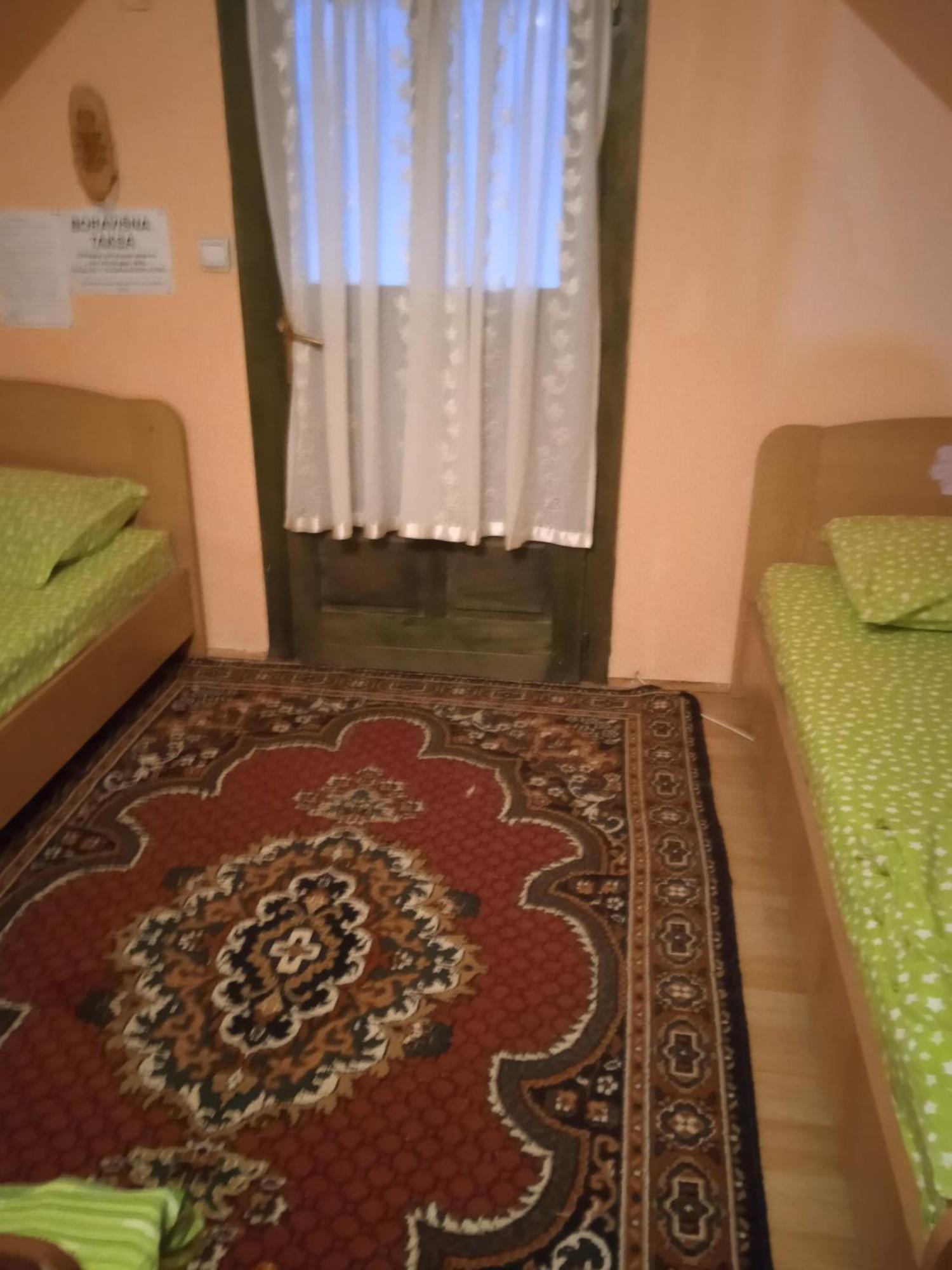 Holiday Home Vila Milka Kremna Buitenkant foto